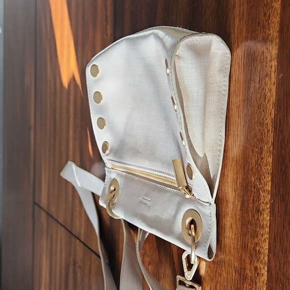 Hammitt Tony Semolina Cream/Brushed Gold Crossbody Bag - Picture 6 of 16